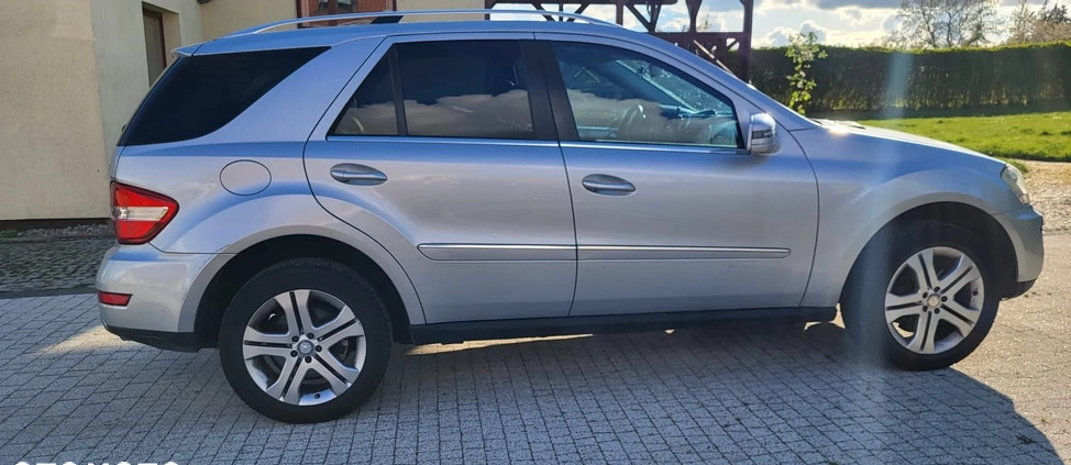 Mercedes-Benz ML cena 51000 przebieg: 268000, rok produkcji 2010 z Resko małe 191